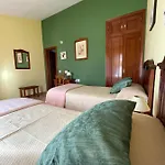 فندق Arunda Ii 2*