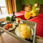 Hotel Arunda Ii