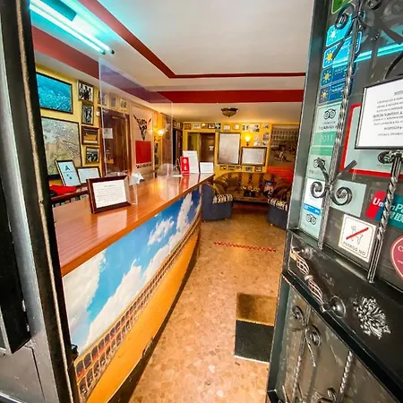 阿伦达二号公寓 酒店 龙达